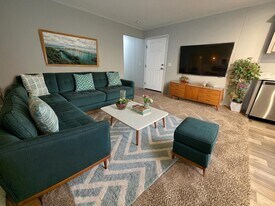 15368 Dominique Dr in Clinton Township, MI - Building Photo