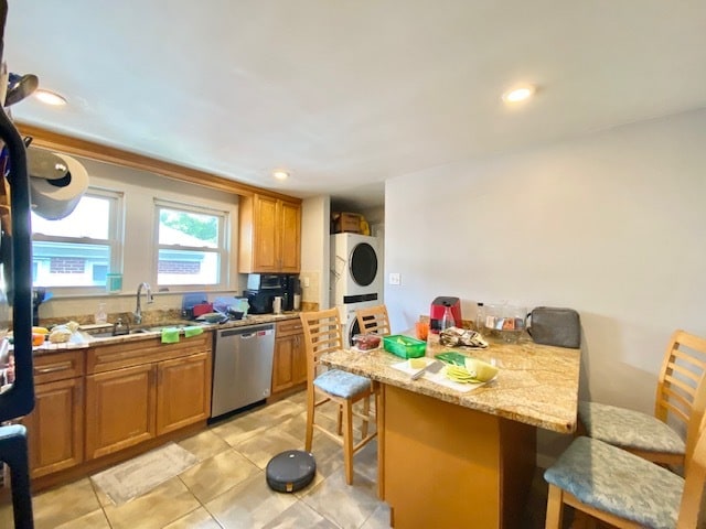 23 Woodstock Ave, Unit 2