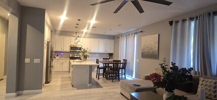 23484 Nautical Cir in Moreno Valley, CA - Building Photo - Building Photo