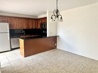 77 Lake Arbor Dr in Palm Springs, FL - Building Photo - Building Photo