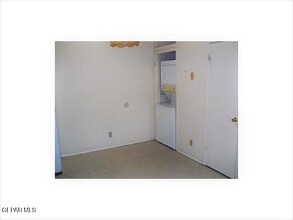 637 White Cliffs Dr in El Paso, TX - Building Photo - Building Photo