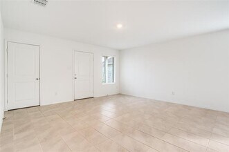 14124 Calderwood St in Pilot Point, TX - Building Photo - Building Photo