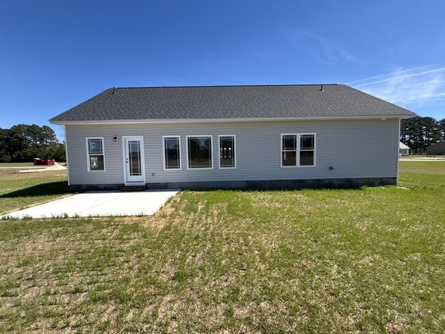 171 Budd Godwin Ln in Dunn, NC - Building Photo - Building Photo