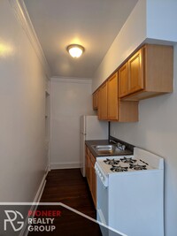 4645 N Paulina St, Unit 305 in Chicago, IL - Building Photo - Building Photo