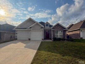 5738 Dunridge Drive in Pace, FL - Building Photo