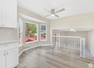 3331 Rochelle Cir in West Valley City, UT - Foto de edificio - Building Photo
