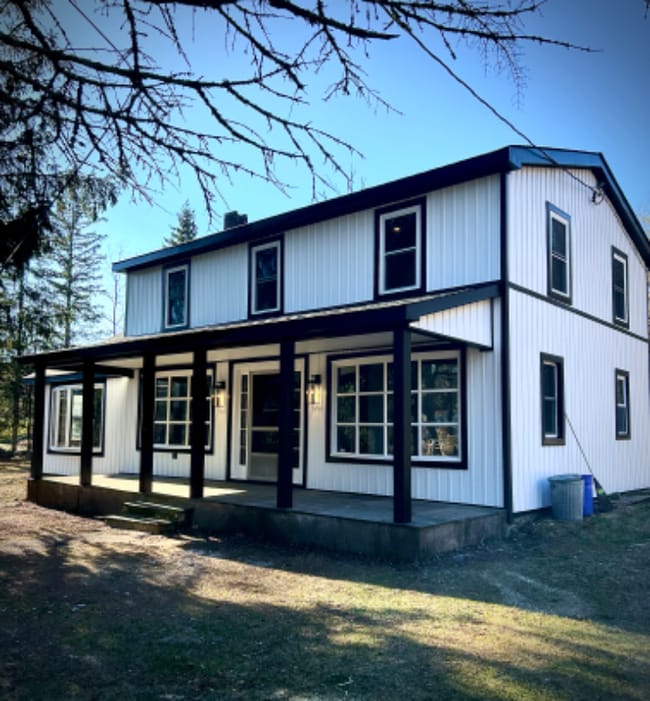 893 Queens Hwy in Accord, NY - Building Photo - Building Photo