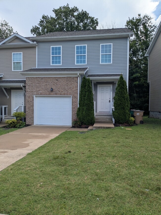 property at 740 Pippin Dr