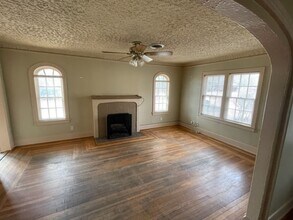 2512 20th St in Lubbock, TX - Building Photo - Building Photo