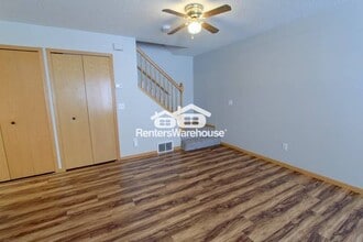 14625 Evergreen Trail in Apple Valley, MN - Building Photo - Building Photo