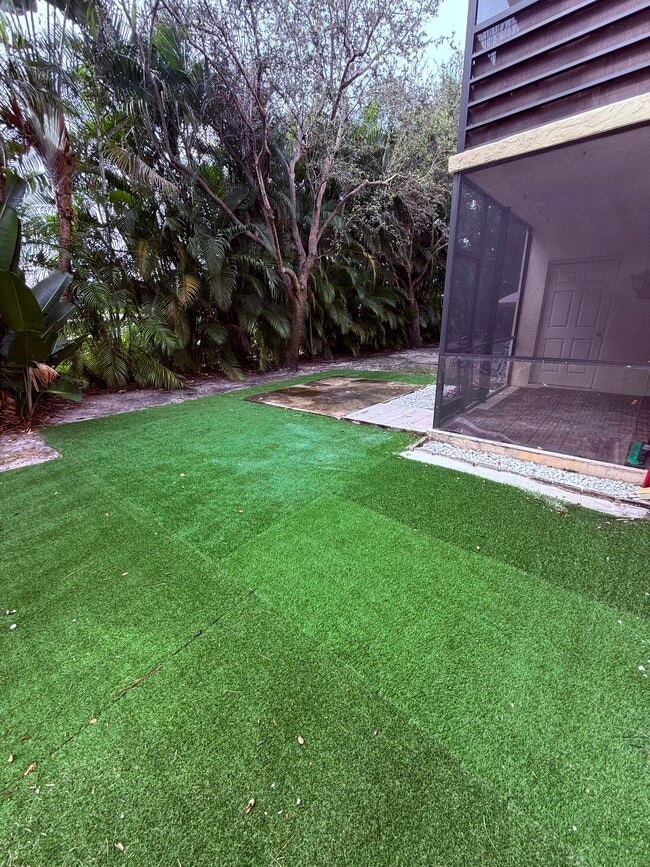 property at 140 S Cypress Rd