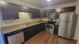 1 Emma Kate in Batesville, AR - Building Photo