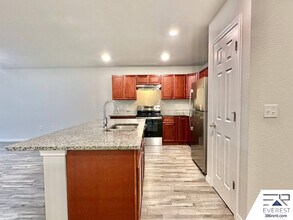 10 Ryall Ln in Palm Coast, FL - Building Photo - Building Photo