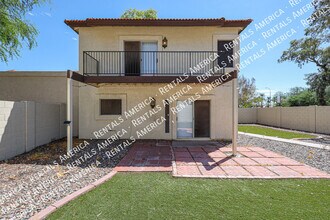 8849 S 51st St in Phoenix, AZ - Building Photo - Building Photo