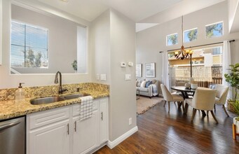 2755 Dietrich Dr, Unit 2755 Dietrich Dr in Tustin, CA - Building Photo - Building Photo