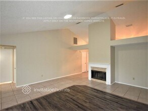 1431 Shell Flower Dr, Unit 144 in Brandon, FL - Building Photo - Building Photo