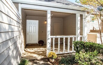 3209 Windbluff Dr in Charlotte, NC - Building Photo - Building Photo