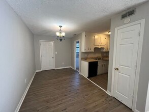 129 Taylor Denton Ln in Harvest, AL - Foto de edificio - Building Photo