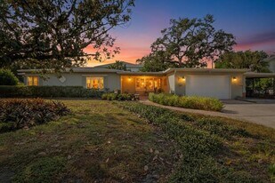 3107 S Emerson St in Tampa, FL - Building Photo