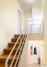 213 Independence Dr in Chestnut Hill, MA - Building Photo - Building Photo