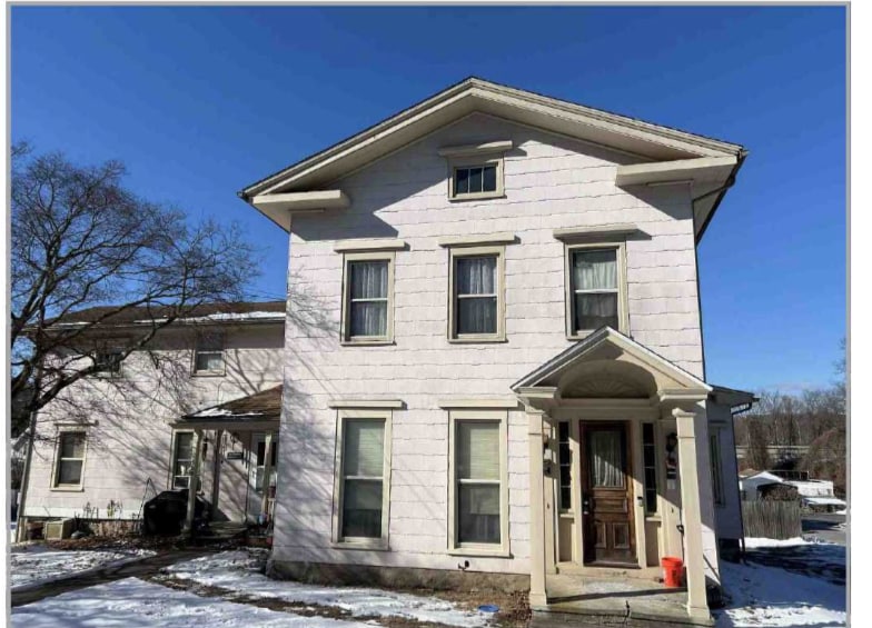 308 N Main St, Unit D in Naugatuck, CT - Building Photo