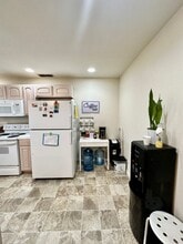 2029 5th St in Davis, CA - Building Photo - Building Photo