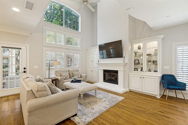 4167 Towne Green Cir