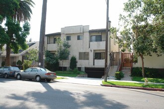 920-922 E Harvard St in Glendale, CA - Building Photo - Building Photo