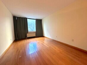 45 River Dr S in Jersey City, NJ - Building Photo - Building Photo