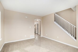 16373 E 17th Pl in Aurora, CO - Foto de edificio - Building Photo