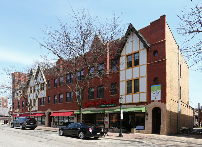 Domain on Vail in Arlington Heights, IL - Building Photo - Primary Photo