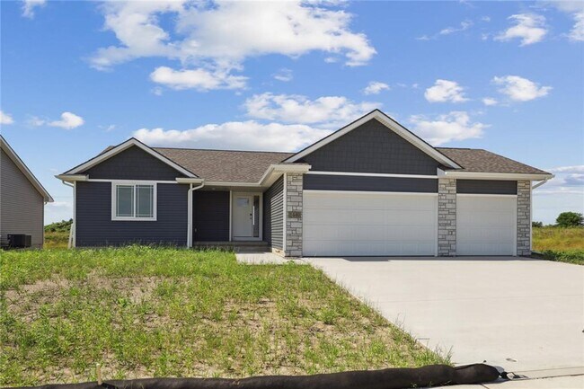 1440 Werthman Drive in Waukee, IA - Building Photo - Building Photo