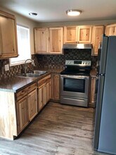 1015 Roosevelt Ave-Unit -E in Loveland, CO - Building Photo - Building Photo