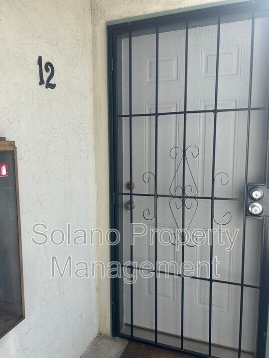 766 E Tabor Ave in Fairfield, CA - Building Photo