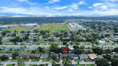 2405 Pickerton Dr in Deer Park, TX - Building Photo - Building Photo