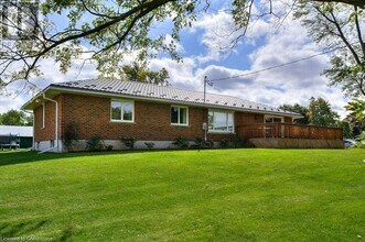 3000 Kossuth Rd in Cambridge, ON - Building Photo - Building Photo