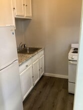 57 Vine St in Lynn, MA - Building Photo - Building Photo