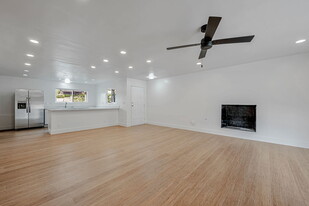 6046 Reo Pl in San Diego, CA - Building Photo