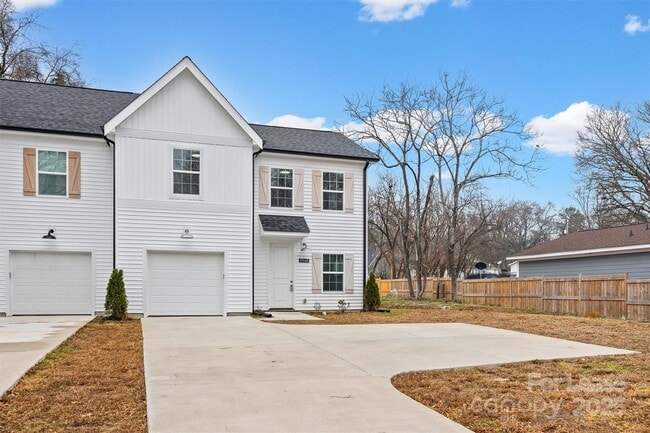 1914 White St in Gastonia, NC - Building Photo - Building Photo