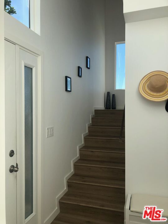 665 W Palm Ave in El Segundo, CA - Building Photo - Building Photo
