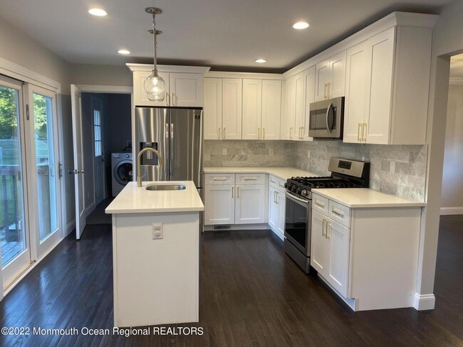 5 Stockport Way in Howell, NJ - Building Photo - Building Photo