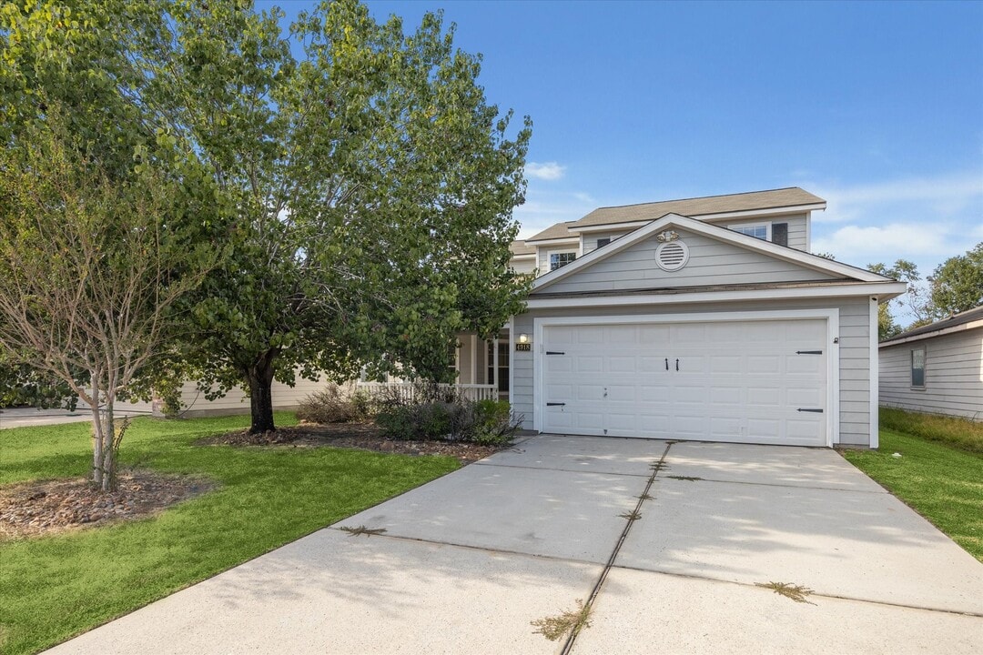4918 Comal River Loop in Spring, TX - Building Photo