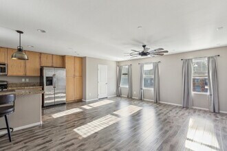 9050 W Tropicana Ave in Las Vegas, NV - Building Photo - Building Photo