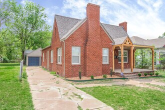 2606 E 7th St in Tulsa, OK - Building Photo - Building Photo