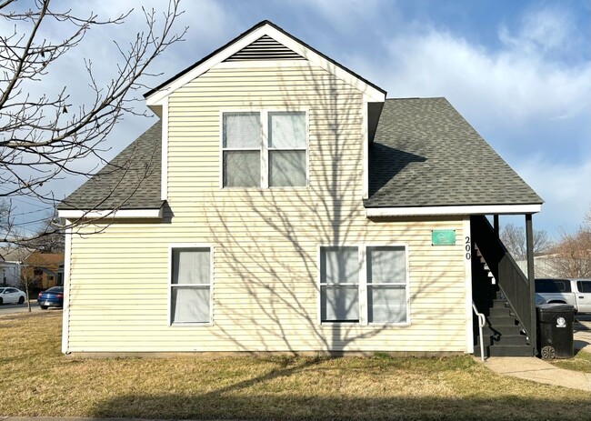 property at 200 N 18th St