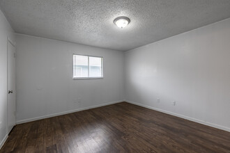 Bella Vista Apartments in Corpus Christi, TX - Building Photo - Interior Photo