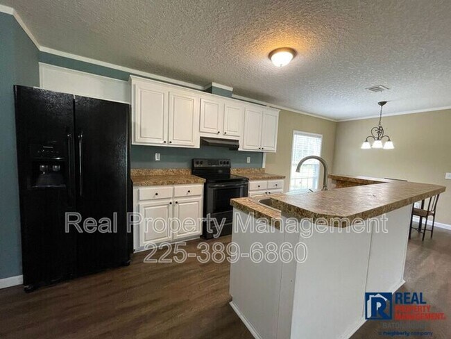 43415 Norwood Rd in Gonzales, LA - Building Photo - Building Photo