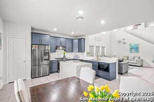 7526 Boxing Elm in San Antonio, TX - Building Photo