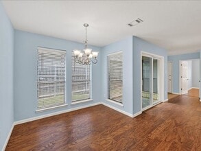 5934 Royal Club Dr in Arlington, TX - Building Photo - Building Photo