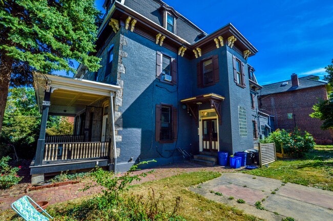 4328 Osage Ave, Unit 1M